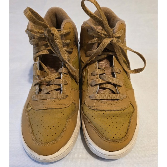 Nike Court Borough Mid GS Youth 6Y Women's 7.5 Sneakers Gold Mustard Basketball - Picture 6 of 9